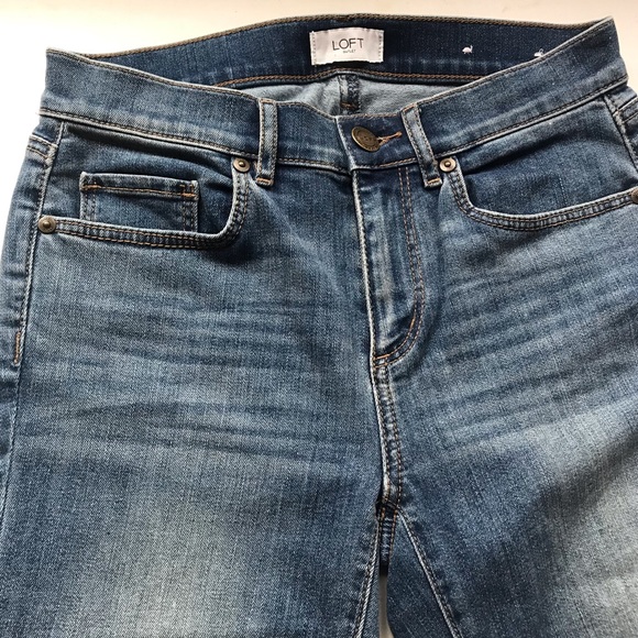 Loft demi boot cut jeans size 2 - Picture 3 of 11
